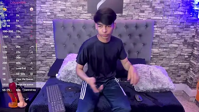 OnlyJos online show from 9, 10, 2025