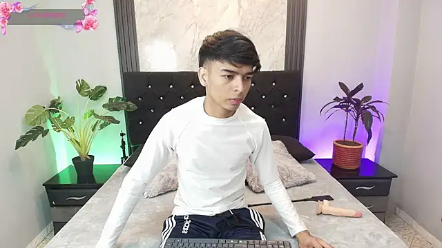 OnlyJos online show from 4, 11, 2025