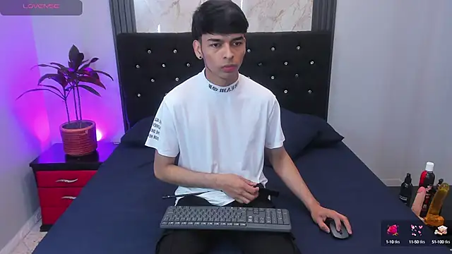 OnlyJos online show from 5, 10, 2025