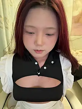 Snapshot of mimi9420 chatting on 21, 9, 2025 mimi9420 online show from 21, 9, 2025