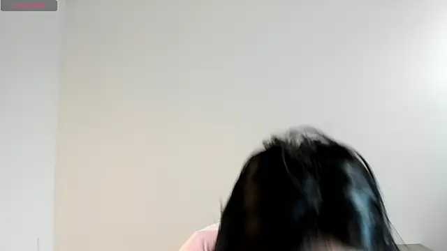 scarlett bluntt online show from 4, 8, 2026