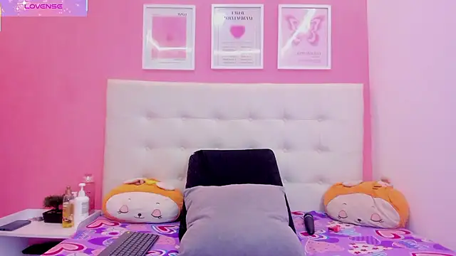 Macarena 05 online show from 12, 3, 2026