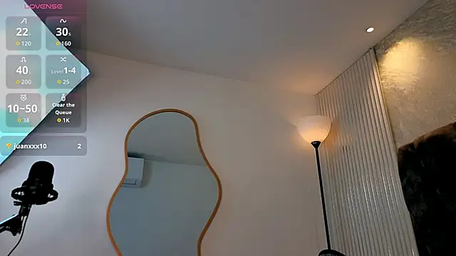 Snapshot of Miagomezx chatting on 8, 2, 2026 Miagomezx online show from 8, 2, 2026