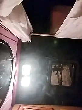 Snapshot of Dirtywhitebitch5150 chatting on 23, 9, 2025 Dirtywhitebitch5150 online show from 23, 9, 2025