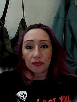 Snapshot of Dirtywhitebitch5150 chatting on 3, 3, 2026 Dirtywhitebitch5150 online show from 3, 3, 2026