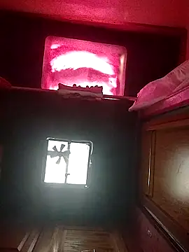 Snapshot of Dirtywhitebitch5150 chatting on 19, 9, 2025 Dirtywhitebitch5150 online show from 19, 9, 2025