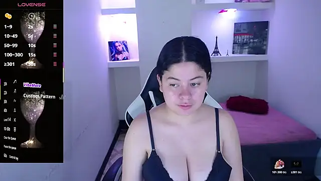 Snapshot of greiccy_20 chatting on 26, 11, 2025 greiccy 20 online show from 26, 11, 2025