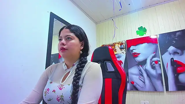 Snapshot of greiccy_20 chatting on 20, 9, 2025 greiccy 20 online show from 20, 9, 2025