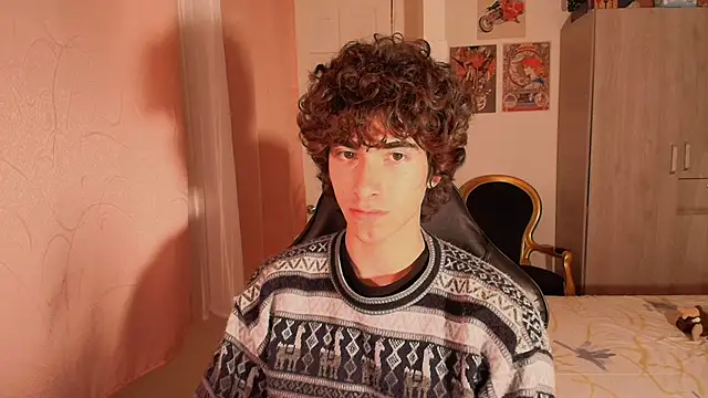 Nude Boy18 online show from 21, 10, 2025