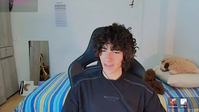 Nude Boy18 online show from 4, 3, 2026