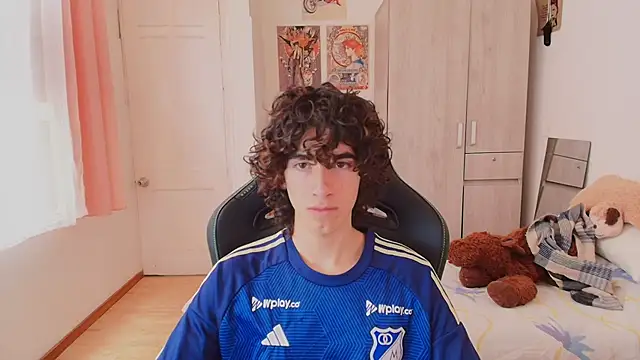 Nude Boy18 online show from 19, 3, 2026