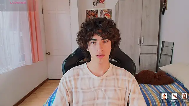 Nude Boy18 online show from 13, 1, 2026