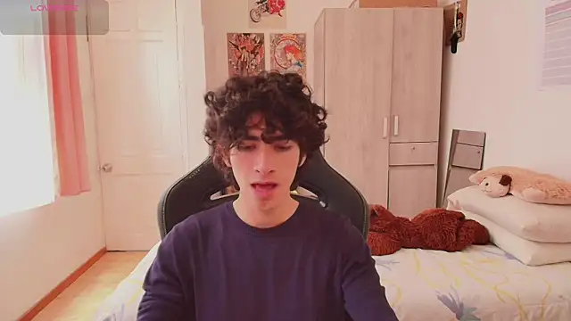 Nude Boy18 online show from 30, 4, 2026