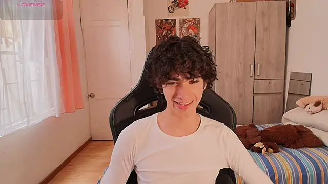 Nude Boy18 online show from 5, 5, 2026