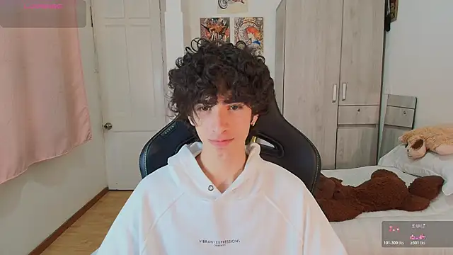 Nude Boy18 online show from 8, 5, 2026
