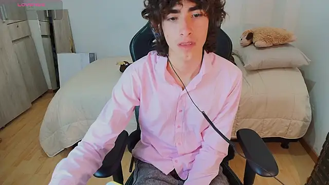 Nude Boy18 online show from 14, 2, 2026