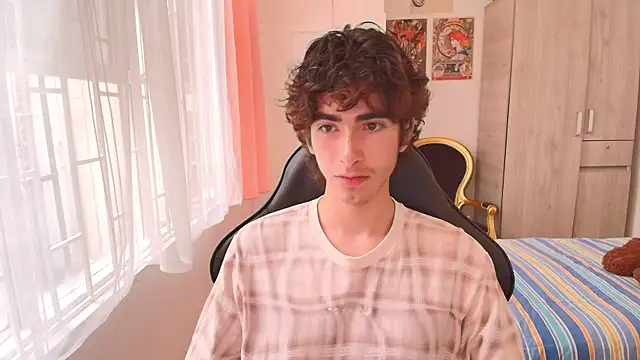 Nude Boy18 online show from 17, 10, 2025