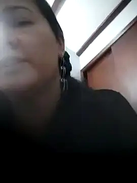 Aisha manzur online show from 26, 11, 2025