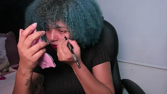 Snapshot of momo_ayasse chatting on 7, 3, 2026 momo ayasse online show from 7, 3, 2026