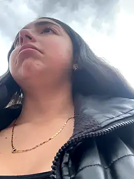 Snapshot of Dulce_1408 chatting on 8, 10, 2025 Dulce 1408 online show from 8, 10, 2025