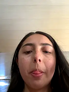 Snapshot of Dulce_1408 chatting on 27, 11, 2025 Dulce 1408 online show from 27, 11, 2025