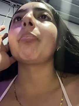 Snapshot of Dulce_1408 chatting on 13, 11, 2025 Dulce 1408 online show from 13, 11, 2025