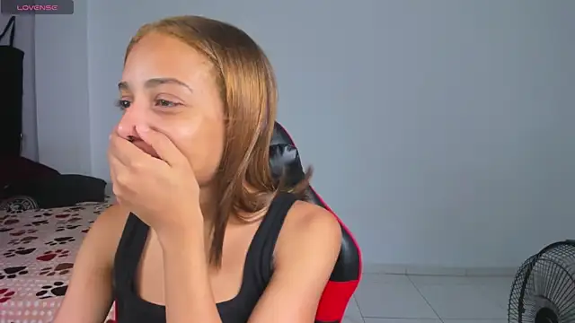 yumi hanna online show from 14, 4, 2026