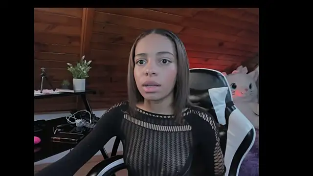 yumi hanna online show from 1, 12, 2025