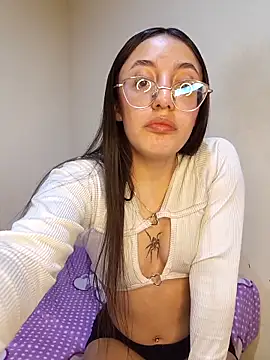 StefaniaFoxx  online show from 23, 4, 2026