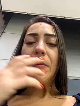 lucioliveira online show from 4, 10, 2025