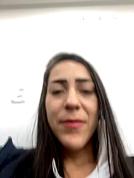 lucioliveira online show from 4, 10, 2025