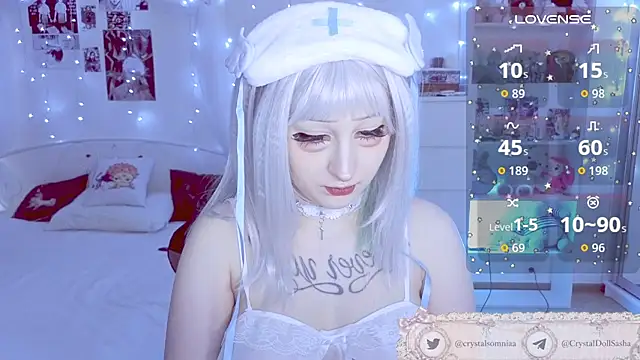 Snapshot of Crystal_somnia chatting on 17, 7, 2026 Crystal somnia online show from 17, 7, 2026