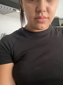 Snapshot of lunita_sweet5 chatting on 3, 12, 2025 lunita sweet5 online show from 3, 12, 2025