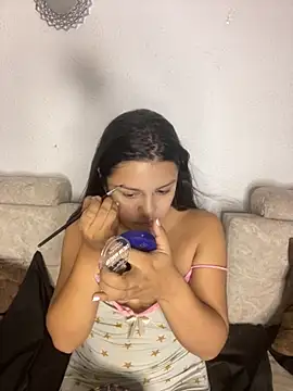 Snapshot of lunita_sweet5 chatting on 21, 11, 2025 lunita sweet5 online show from 21, 11, 2025