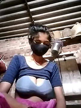 Joshi Love143 online show from 5, 11, 2025