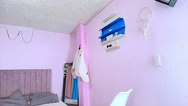 MiSofialeal online show from 12, 2, 2026