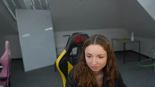 Adele beauty online show from 31, 3, 2026