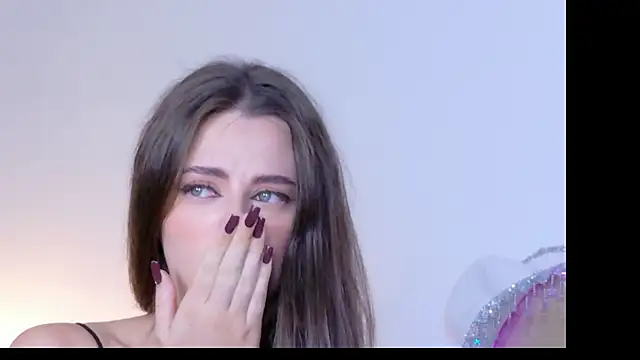 Sienna Voss online show from 1, 11, 2025