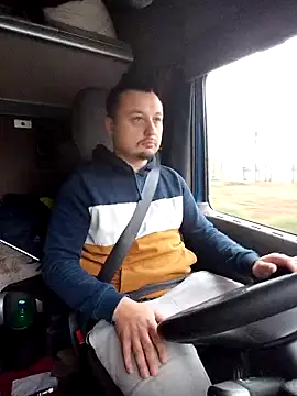 Amberdual online show from 28, 10, 2025