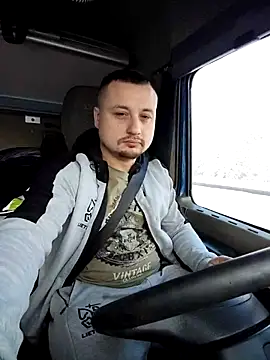 Amberdual online show from 8, 1, 2026