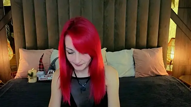 BrandyBloom online show from 16, 12, 2025