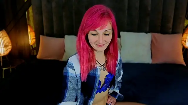 BrandyBloom online show from 7, 10, 2025