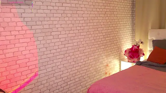 PhantomLace online show from 3, 2, 2026