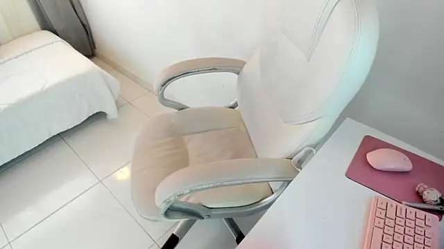 Snapshot of Angel_kanon chatting on 22, 9, 2025 Angel kanon online show from 22, 9, 2025