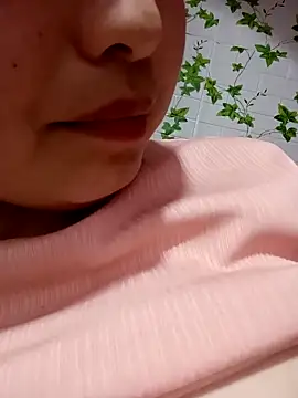 XoiXoi232 online show from 18, 4, 2026