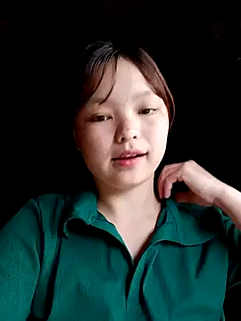 XoiXoi232 online show from 19, 10, 2025