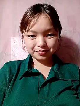 XoiXoi232 online show from 4, 10, 2025