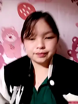 XoiXoi232 online show from 3, 11, 2025