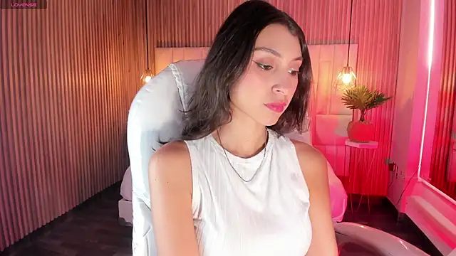 Cloe Black online show from 9, 1, 2026