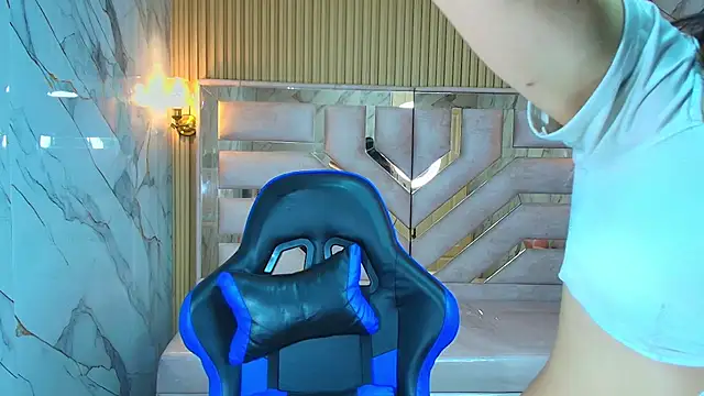 zoe r  online show from 16, 10, 2025